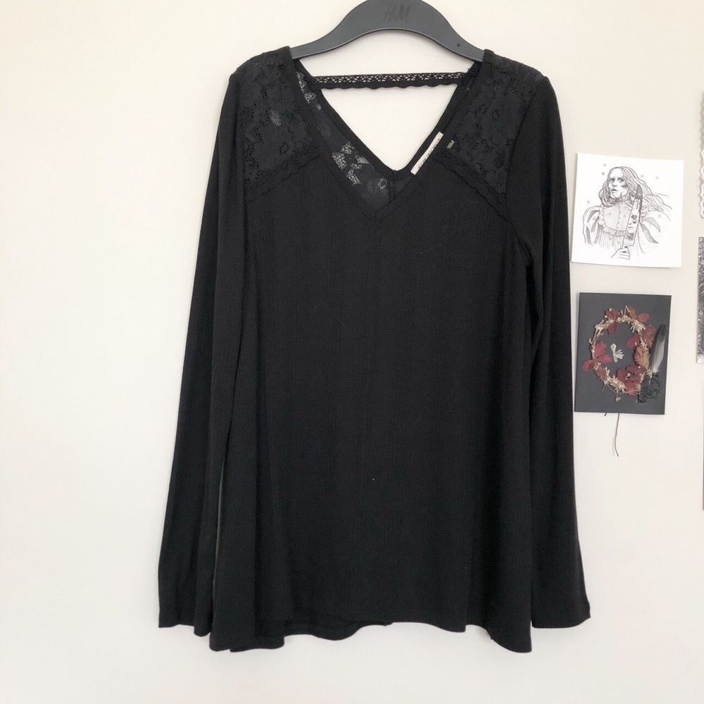Pink Rose Black Lace Long Sleeve Top